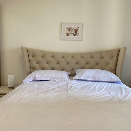 Magheru Cozy New Apartament 2 Rooms ブカレスト エクステリア 写真