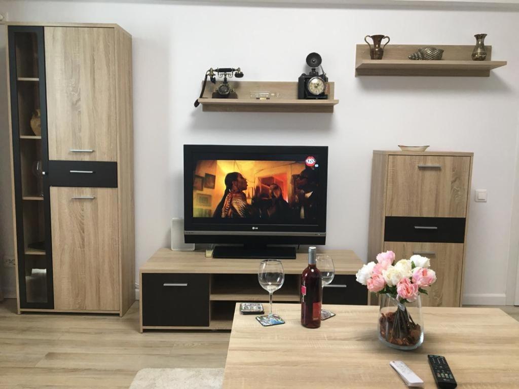 Magheru Cozy New Apartament 2 Rooms ブカレスト エクステリア 写真