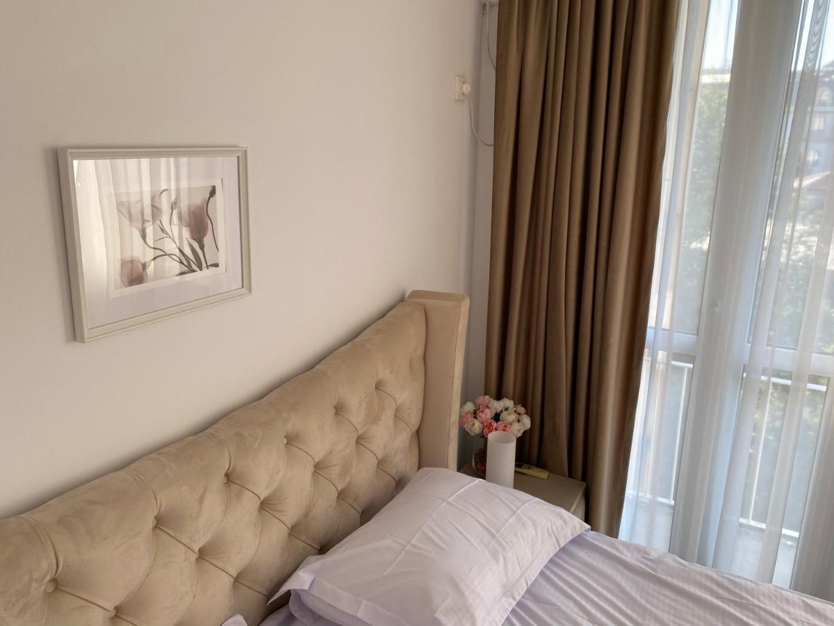 Magheru Cozy New Apartament 2 Rooms ブカレスト エクステリア 写真